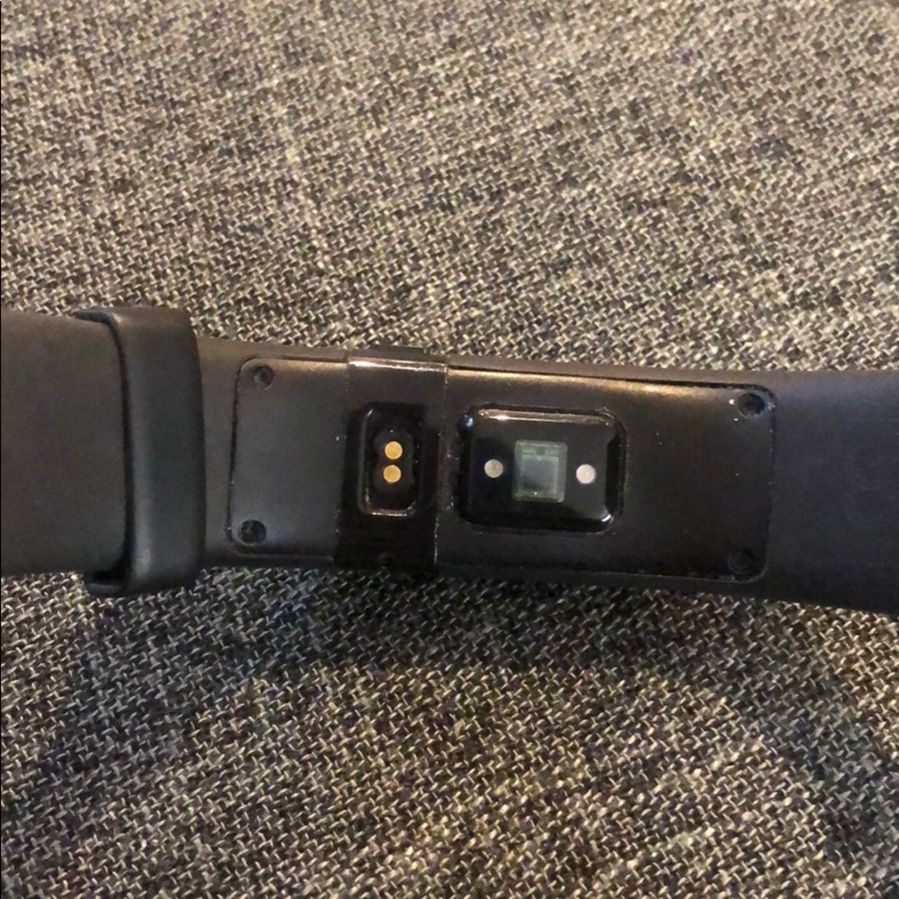 FitBit - Picture 4 of 4